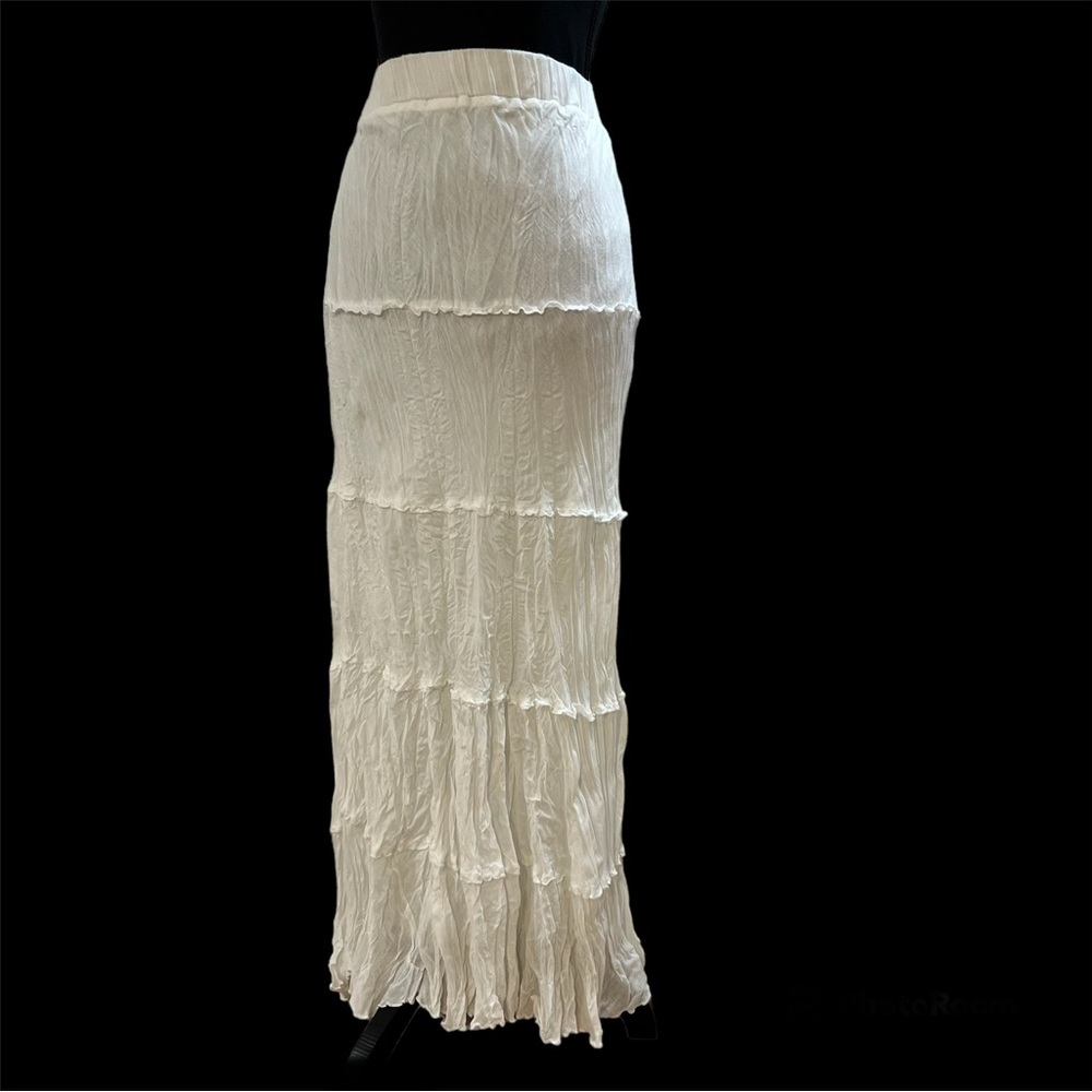 White Tiered Crinkle Maxi Skirt